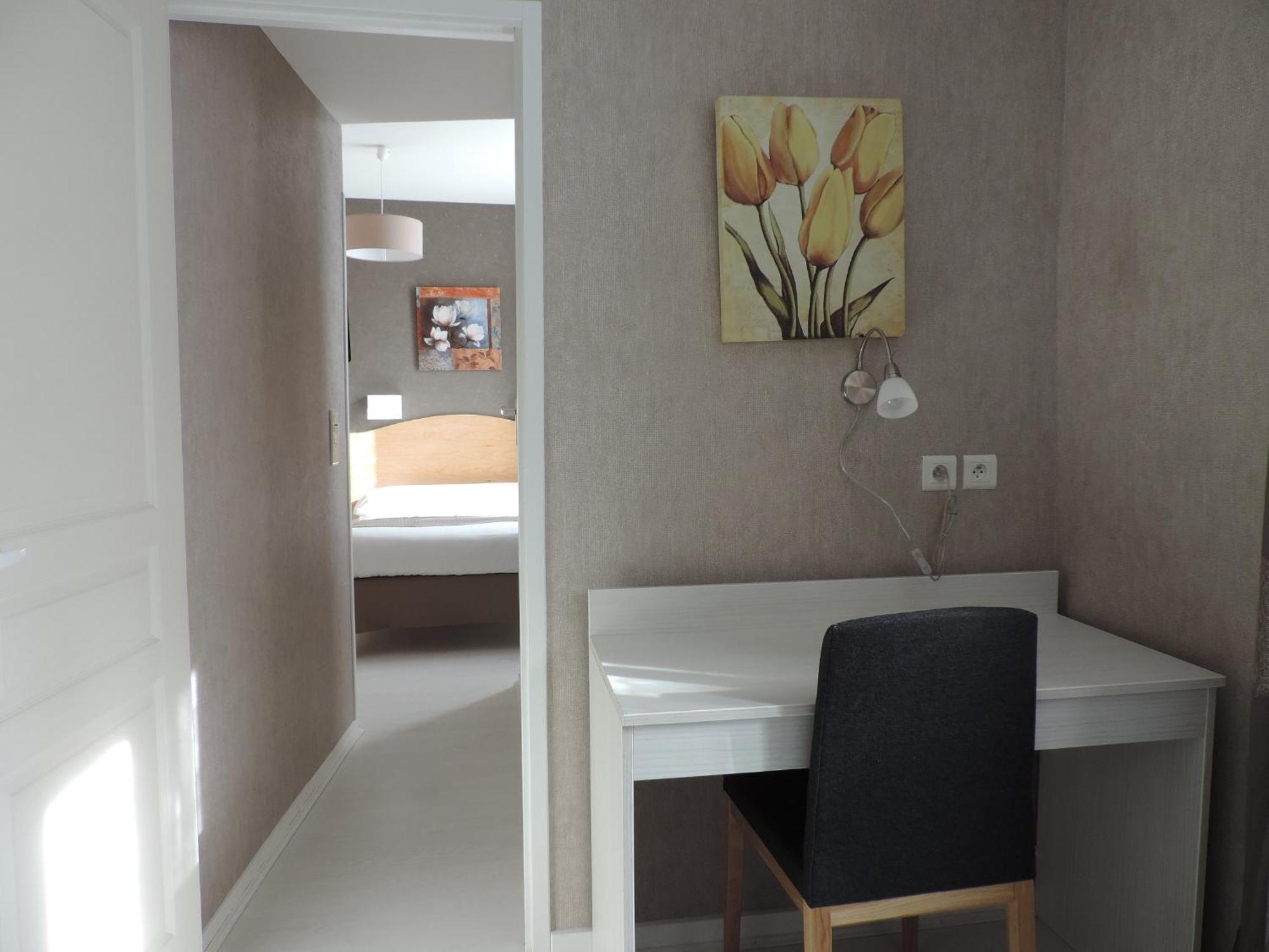 Logis Hotel Restaurant Cazes Arazat Laissac Ngoại thất bức ảnh