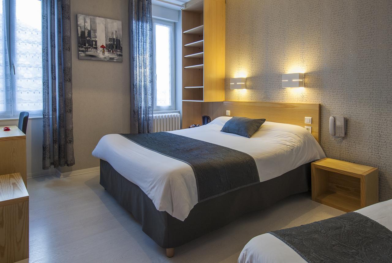 Logis Hotel Restaurant Cazes Arazat Laissac Ngoại thất bức ảnh